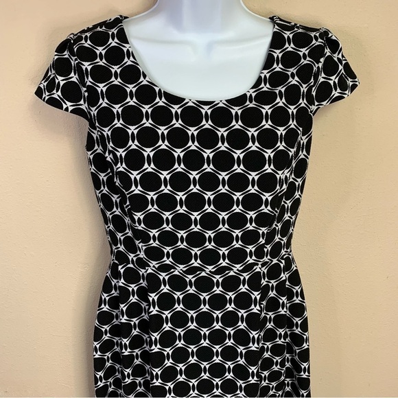 Size 6 En Focus Studio Black White Polka Dot Short Sleeve Event Party Dress - Picture 3 of 7